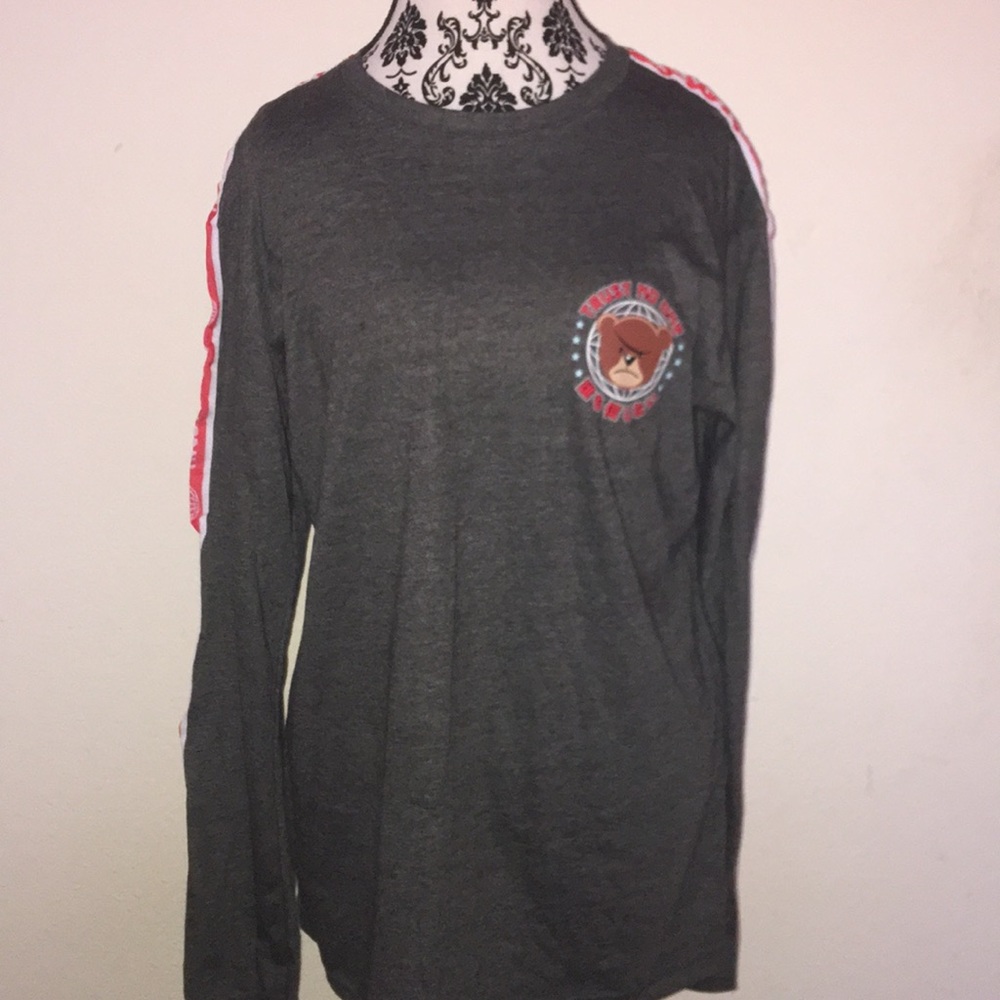 Fresh Laundry Long Sleeves TShirt- size S-M&L